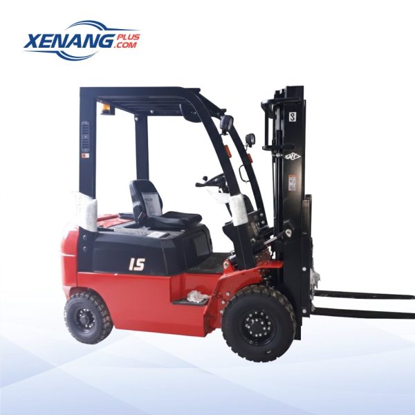 Xe nâng dầu 1.5 tấn