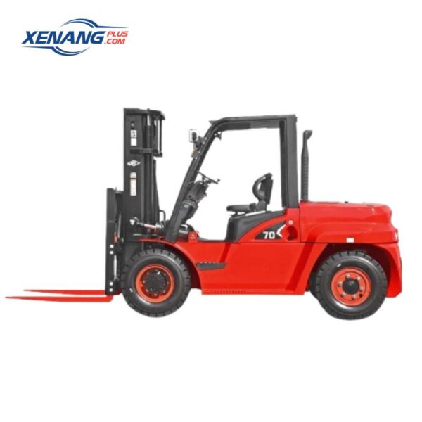 Xe nâng dầu 7 tấn