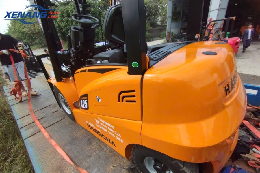Xe nâng điện 2.5 tấn CPD25-XAJ4-I sở hữu nhiều ưu điểm vượt trội