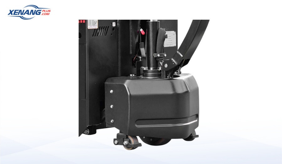 Bánh lái quay 360° giúp linh hoạt trong không gian nhỏ hẹp